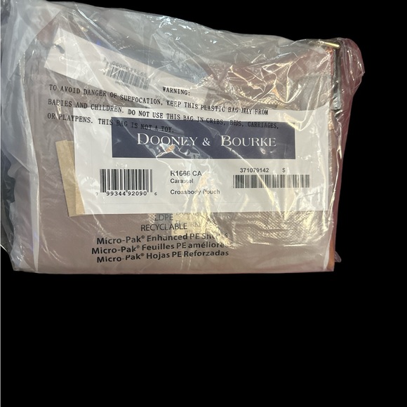 Dooney and Bourke Crossbody bag NWT - Picture 10 of 12